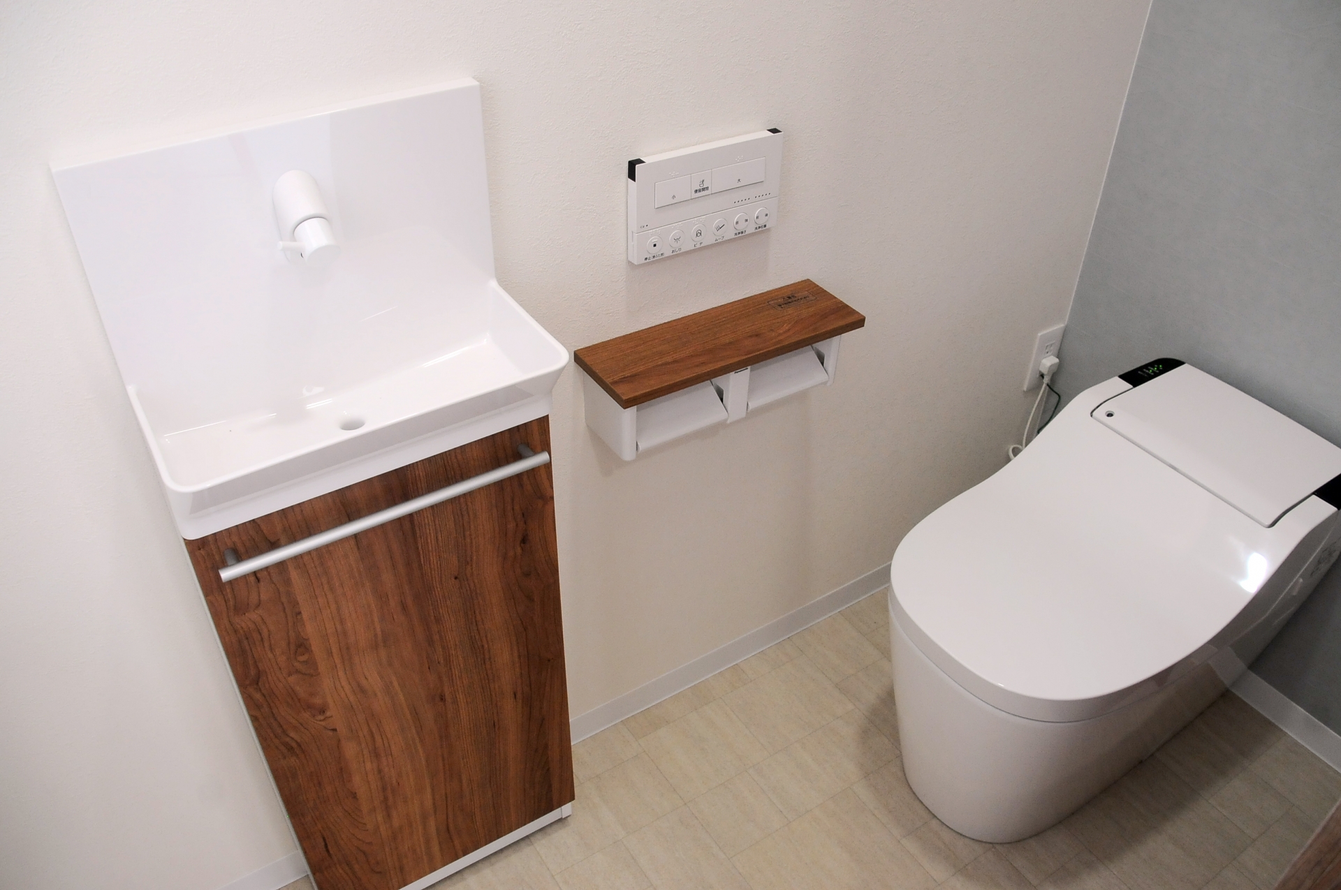 トイレの手洗い後付け